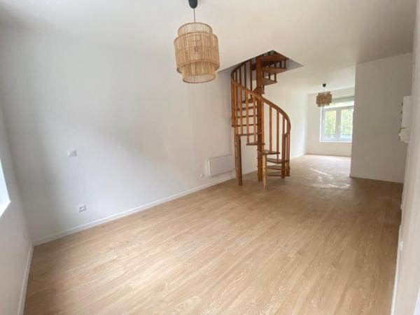 Appartement à Vendre à LILLE 299000 € *