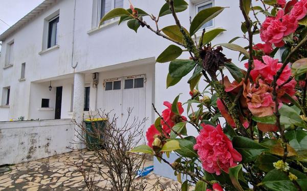 Maison à vendre    4 pièces • 67,17 m2 Guérande