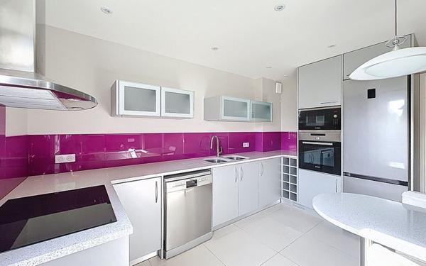 Appartement à vendre    3 pièces • 81,85 m2 Montigny-le-Bretonneux