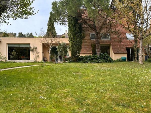 Autres types de maison à vendre à Saint-Julien-du-Sault dans l'Yonne (89330), ref : 89062-109