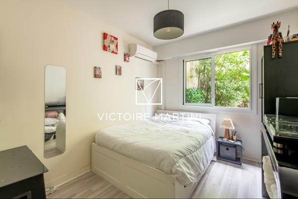 Appartement
         5 pièces
        - 93 m² Exclusivité 635 000 € *