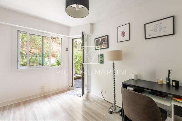 Appartement
         5 pièces
        - 93 m² Exclusivité 635 000 € *