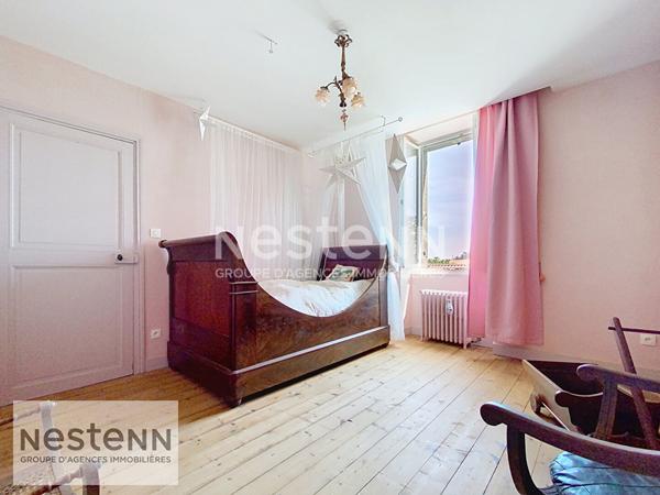 MAISON 4 CHAMBRES A BOUIN (85230)