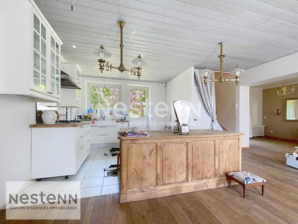 MAISON 4 CHAMBRES A BOUIN (85230)