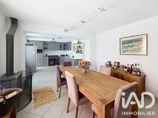 Maison à vendre 7 pièces 225 m² Pont-du-Casse