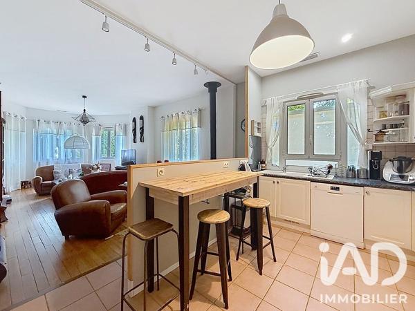 Maison à vendre 7 pièces 225 m² Pont-du-Casse