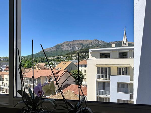 Appartement 4 pièces 90.89 m2