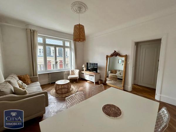 Appartement à louer 3 pièces 64m² Cherbourg-en-Cotentin (50100)