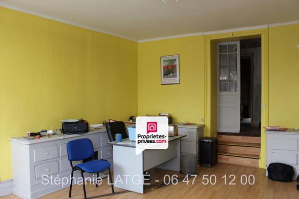 Immeuble à Bort Les Orgues 9 pièce(s) 186 m2