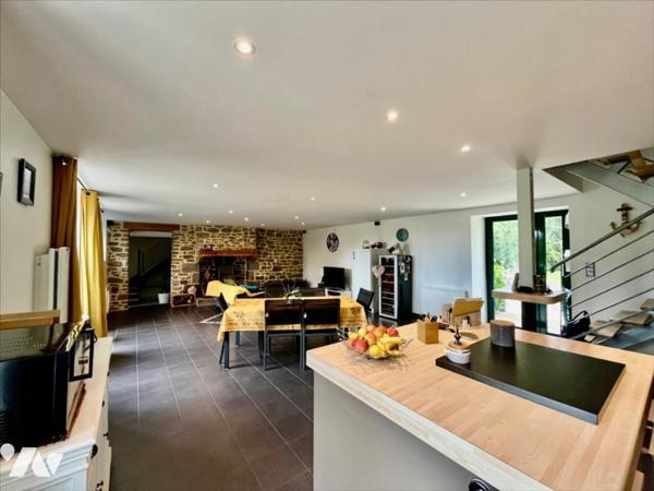 MAISON EN PIERRE BAGUER MORVAN