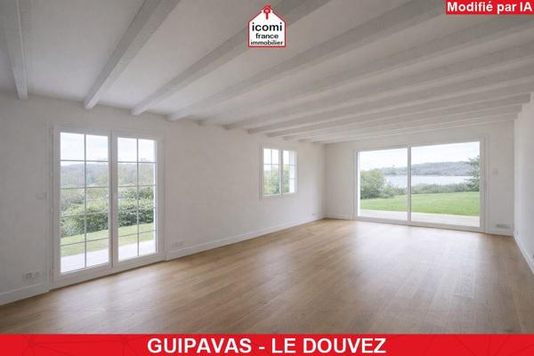 A VENDRE - PROPRIETE T7 DE 250 M² SUR 4000M² DE TERRAIN - VUE MER - TERRAIN ARBORE - SUITE EN RDJ - CALME ET QUIETUDE - RARE