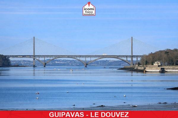 A VENDRE - PROPRIETE T7 DE 250 M² SUR 4000M² DE TERRAIN - VUE MER - TERRAIN ARBORE - SUITE EN RDJ - CALME ET QUIETUDE - RARE