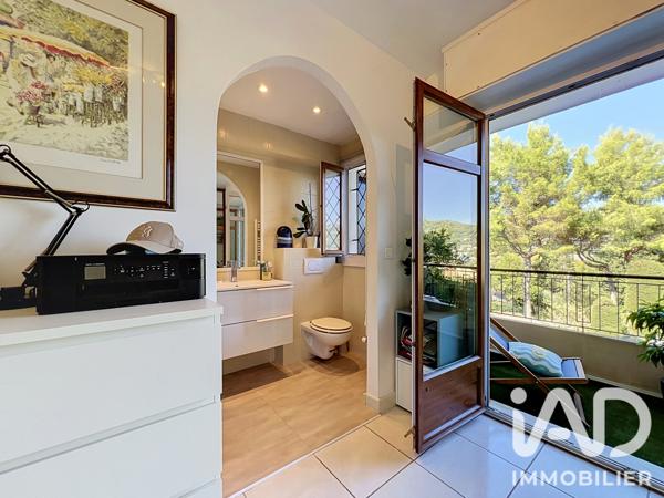 Appartement à vendre 4 pièces 96,9 m² Le Cannet