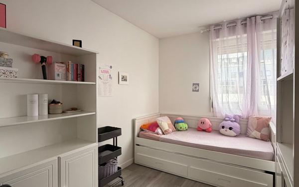 Appartement à louer    4 pièces • 82,57 m2 Montrouge