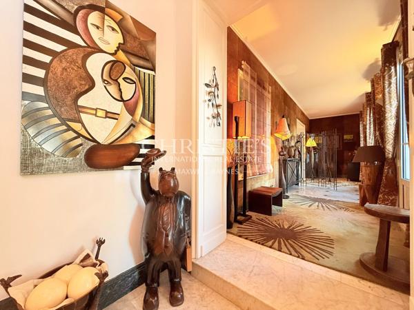 Élégance Intemporelle au Bord de la Charente