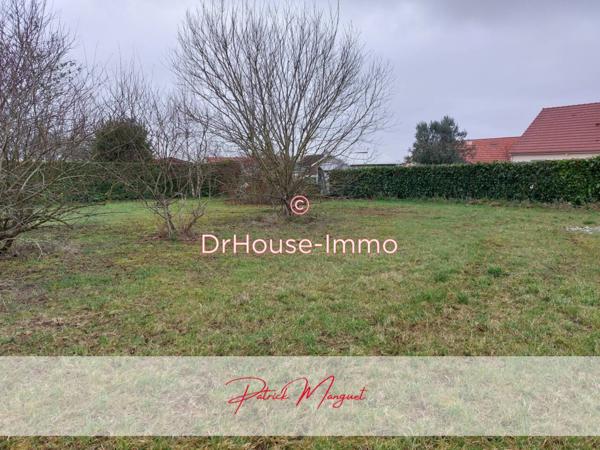 Terrain à vendre de 1 147 m²