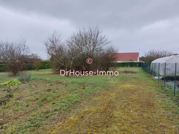 Terrain à vendre de 1 147 m²