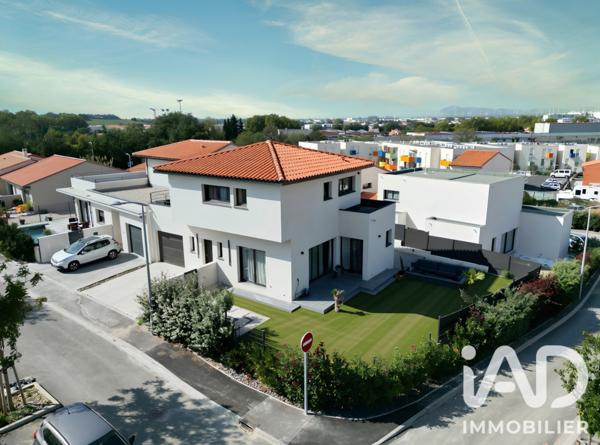 Maison à vendre 6 pièces 140 m² Perpignan