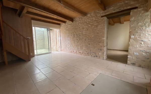 Maison à vendre    3 pièces •  Marsilly