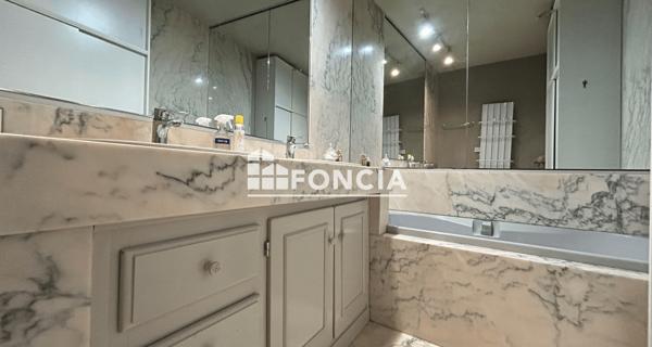 À vendre Appartement 5 pièces 103 m² - Villeneuve-sur-lot 47300
