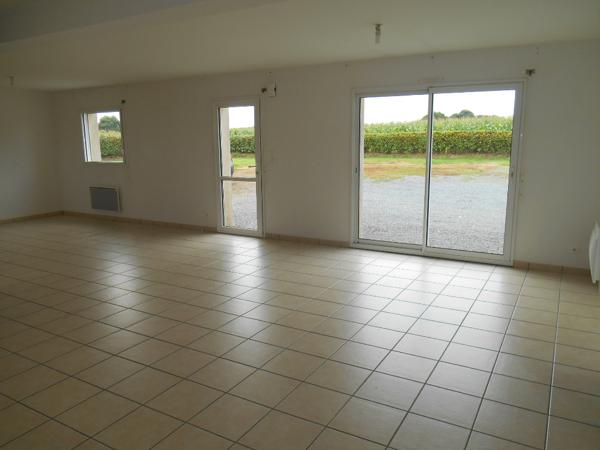 Location maison à Guiclan, 3 pièces 100.12m²