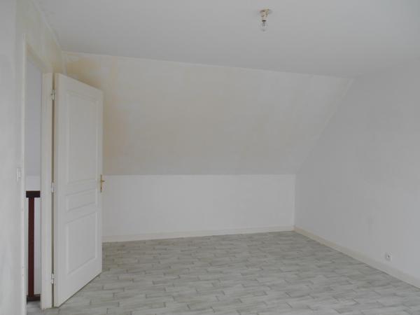 Location maison à Guiclan, 3 pièces 100.12m²