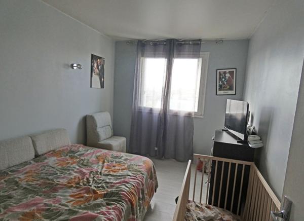 Appartement Neuilly Plaisance 4 pièce(s) 65 m2