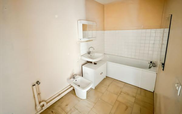 Appartement à vendre    3 pièces • 69,66 m2 Périgueux