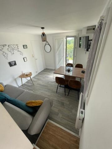Maison à vendre 2 pièces  (72)