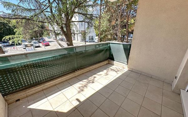 Appartement à vendre    2 pièces • 48 m2 Avignon