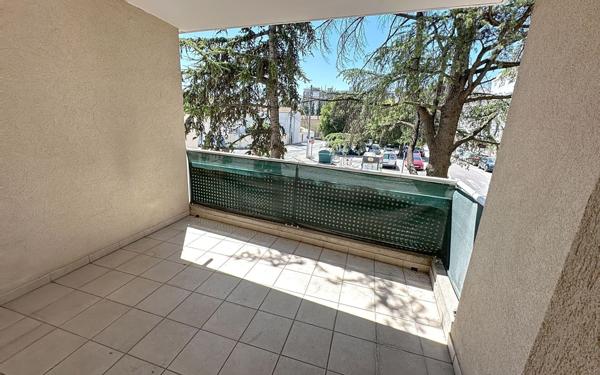 Appartement à vendre    2 pièces • 48 m2 Avignon
