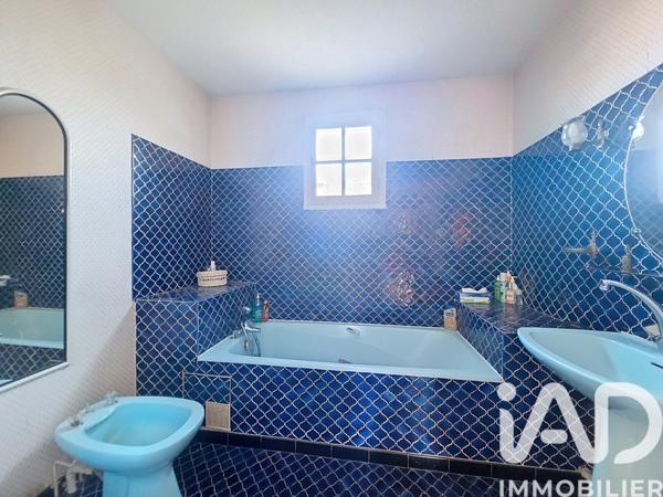 Maison à vendre 4 pièces 145 m² Châteauneuf-sur-Loire