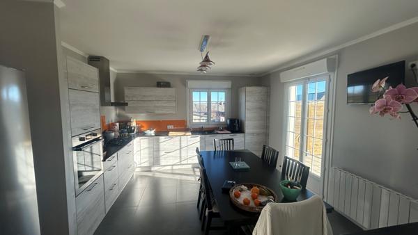 Maison 6 pièces – 137 m² environ à Saint-Malo (ref : 25638)