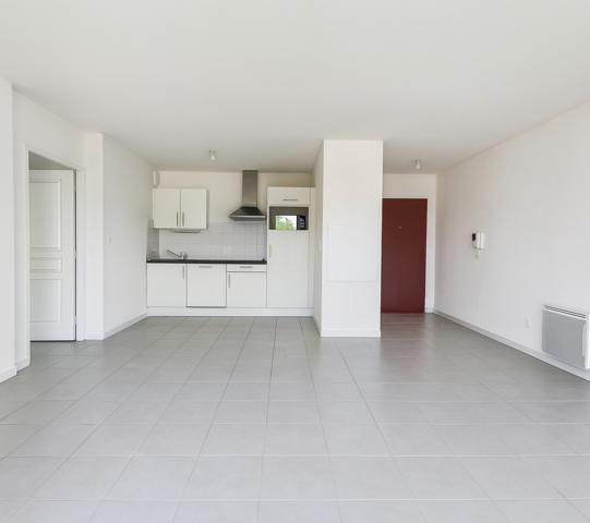 Appartement 3 pièces – 56 m² environ à Le Croisic (ref : 76781P)