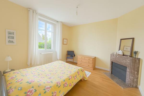 Maison 7 pièces – 160 m² environ à Rennes Sainte-Thérèse (ref : 52025LB)