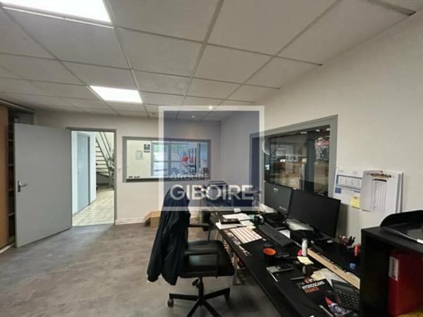 Local d'activites 600 m² à louer CESSON SEVIGNE (réf : 35.4609)