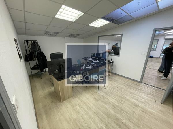 Local d'activites 600 m² à louer CESSON SEVIGNE (réf : 35.4609)