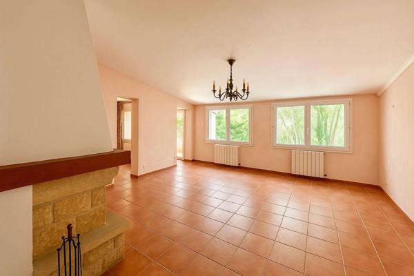 Maison à vendre 4 pièces MARSEILLE 10EME ARRONDISSEMENT (13) jardin cave combles