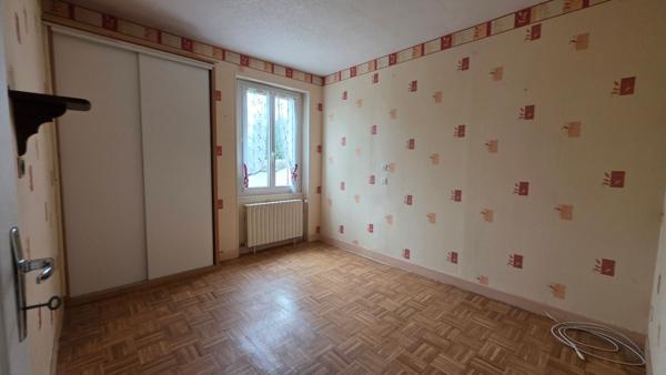 2 minutes du centre de Noyers sur Cher Charmante maison de plain pied