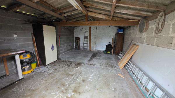 2 minutes du centre de Noyers sur Cher Charmante maison de plain pied
