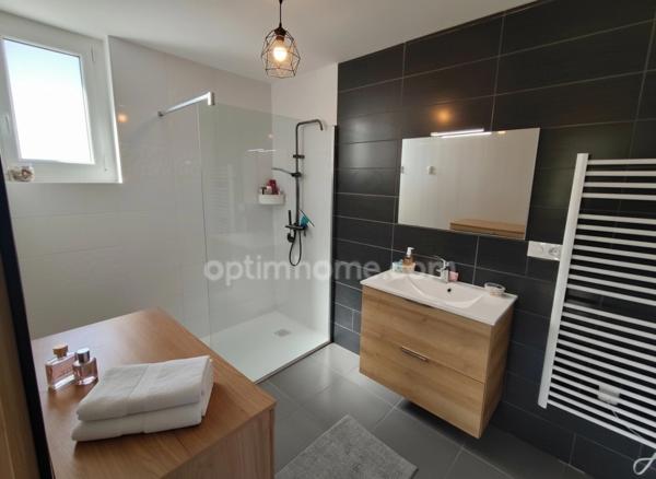 Maison à vendre 8 pièces CAZERES SUR L'ADOUR (40)