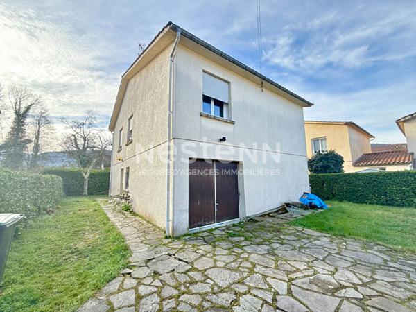 A VENDRE : MAISON FAMILIALE SPACIEUSE ET CONFORTABLE DANS UN QUARTIER CALME