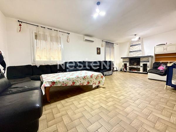 A VENDRE : MAISON FAMILIALE SPACIEUSE ET CONFORTABLE DANS UN QUARTIER CALME