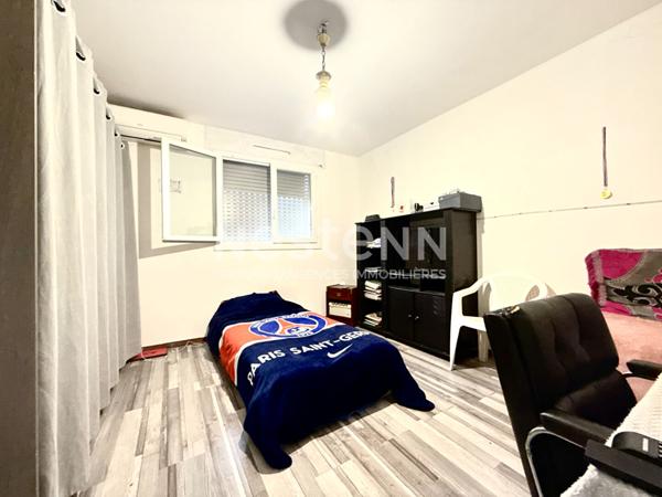 A VENDRE : MAISON FAMILIALE SPACIEUSE ET CONFORTABLE DANS UN QUARTIER CALME
