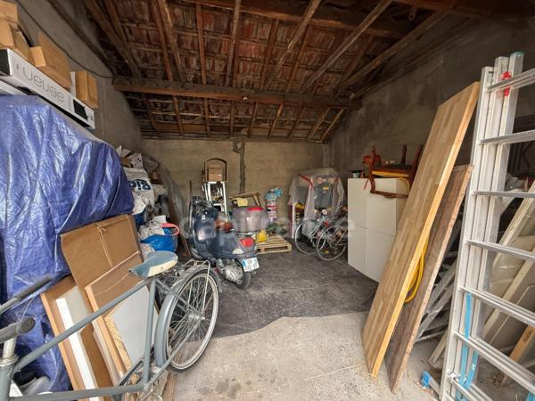 Maison de ville avec rapport locatif dans copropriété