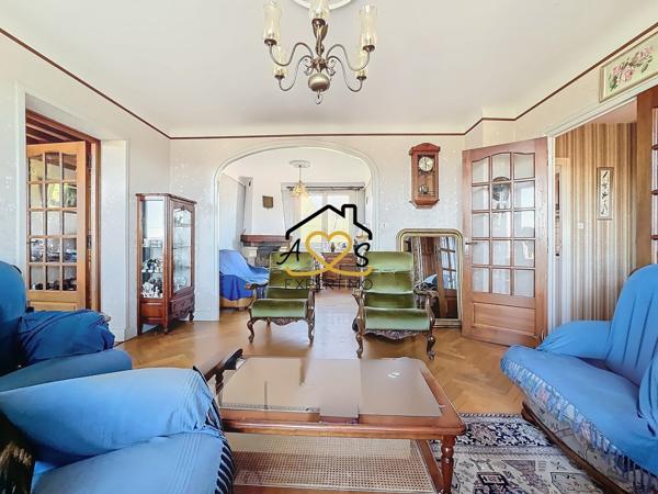 Courpière (63120) Maison à rénover sur grand terrain à Courpière