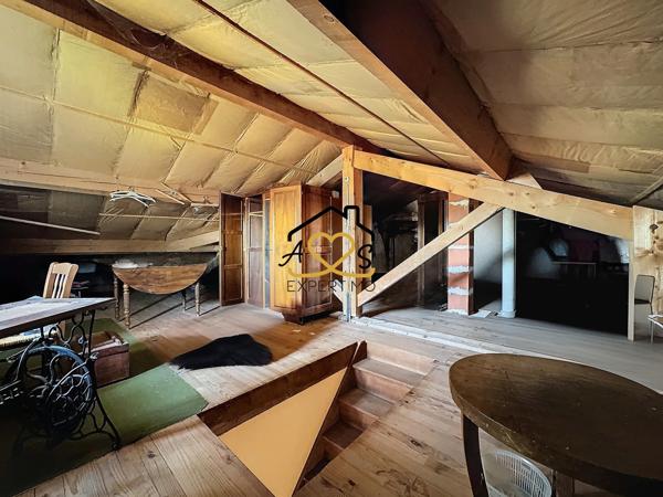 Courpière (63120) Maison à rénover sur grand terrain à Courpière