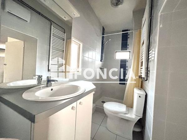 Location Appartement 2 pièces 54.98 m² - 51 RUE CARNOT Gap 05000