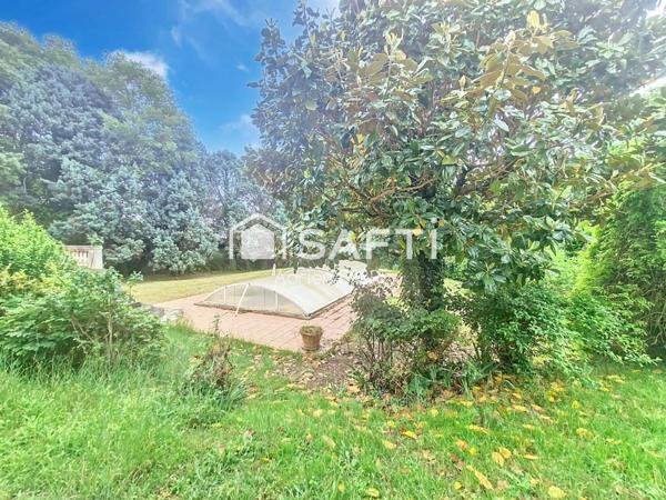 Maison d' architecte de 170m² proche du centre ville de Tournefeuille.