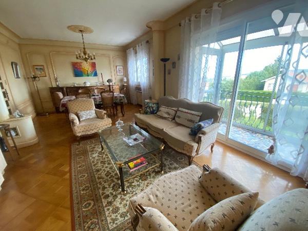 Villa de 139m² habitables sur terrain clos de 2 165m² - Vue imprenable sur la Vallée